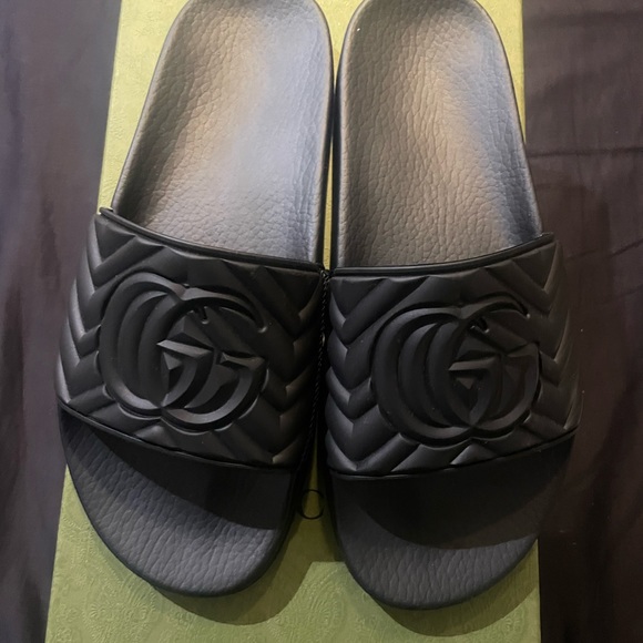 Gucci slides main image 3